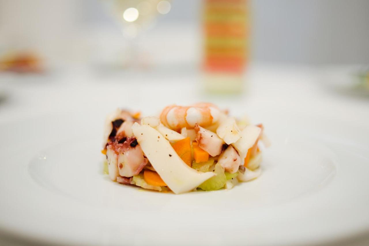 Hotel Falco 리치오네 외부 사진