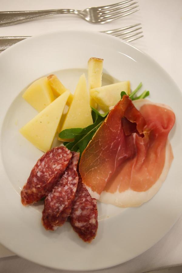 Hotel Falco 리치오네 외부 사진