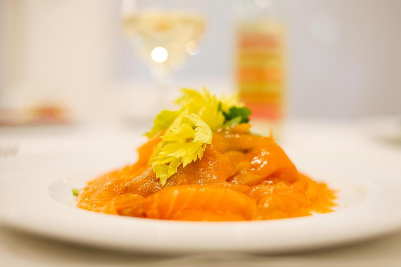 Hotel Falco 리치오네 외부 사진